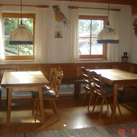 Haus Vucsina Apartment *